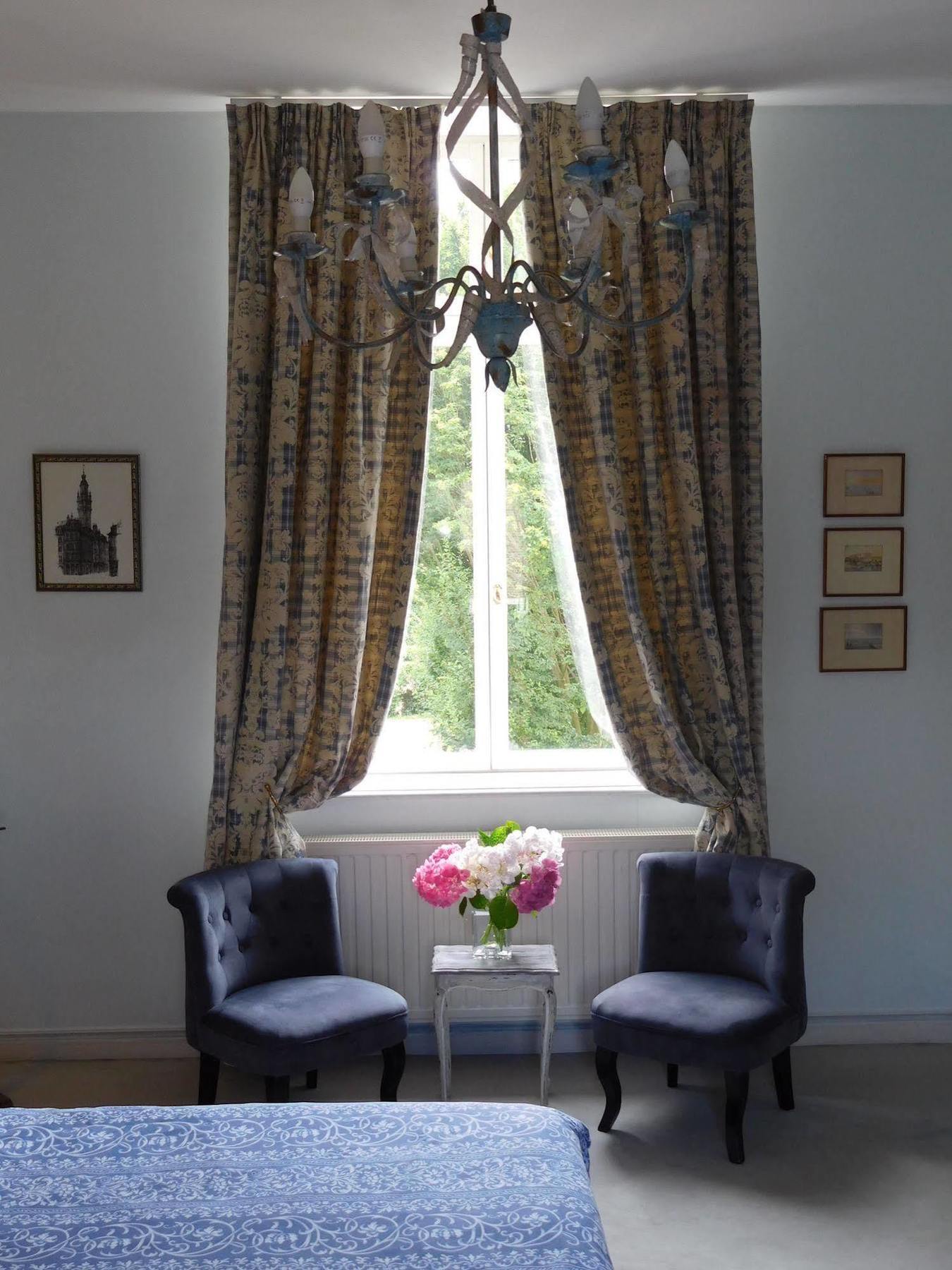 Hem Chambres D'Hotes Chateau De Courcelette מראה חיצוני תמונה