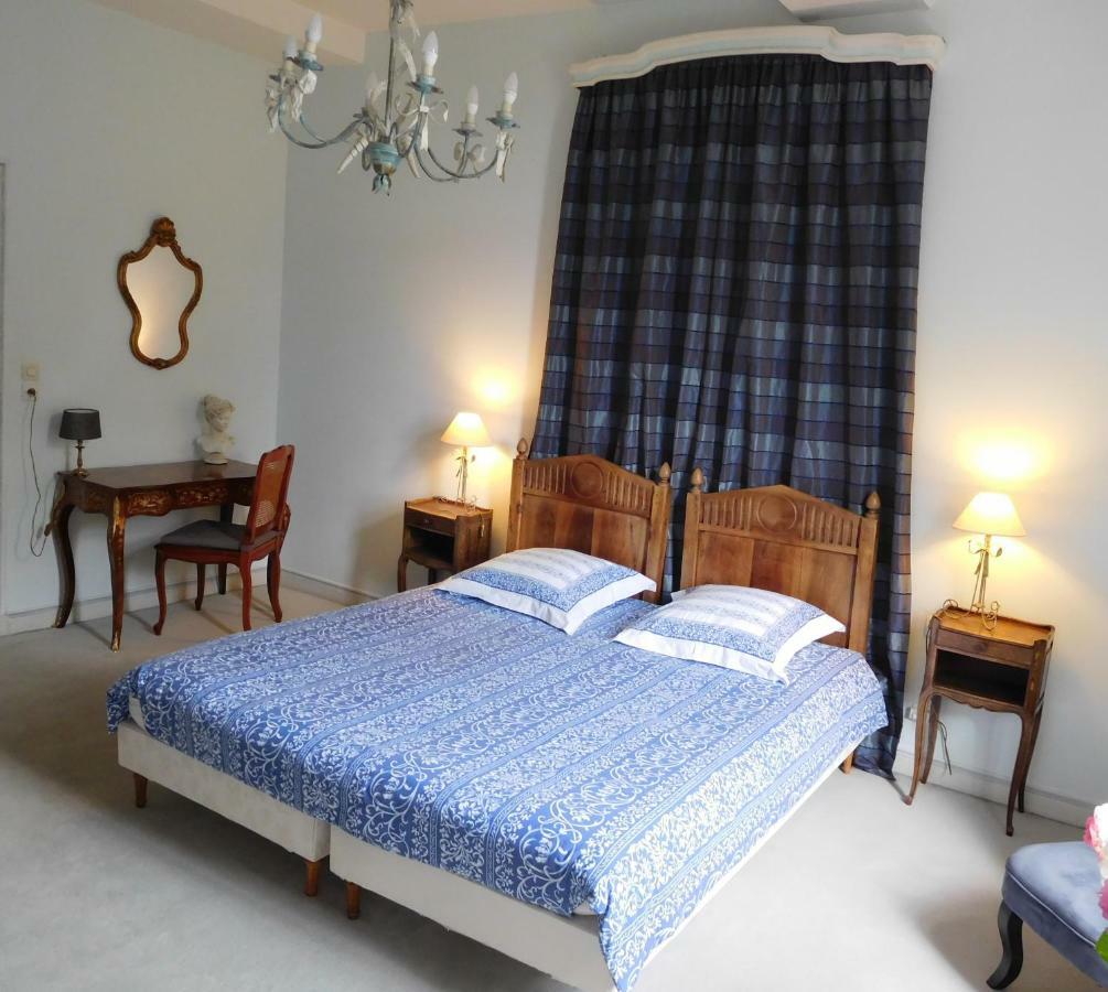 Hem Chambres D'Hotes Chateau De Courcelette מראה חיצוני תמונה